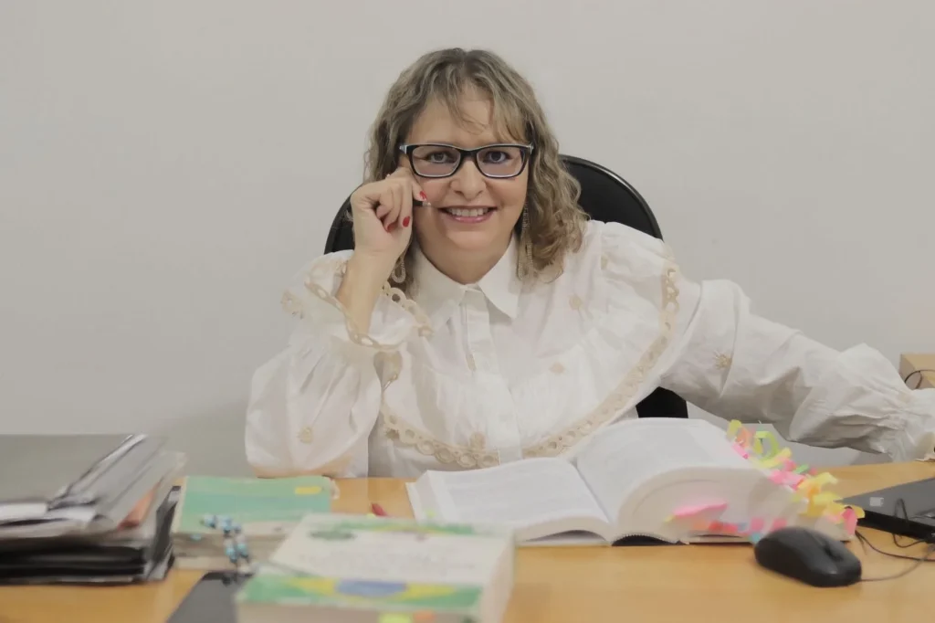 Zaira Jossane, advogada do escritório